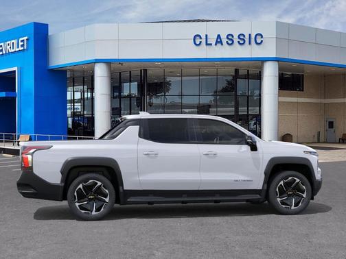 2026 Chevrolet Silverado EV LT