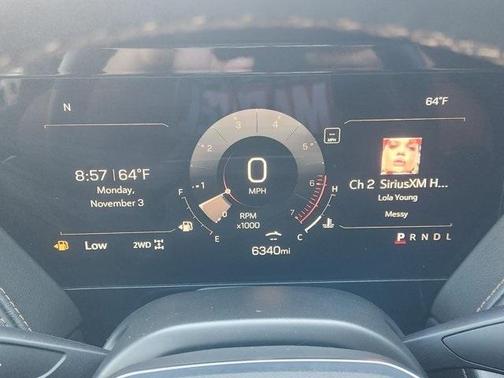 2025 GMC Yukon XL AT4