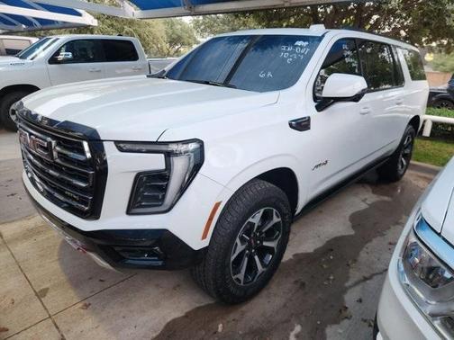 2025 GMC Yukon XL AT4