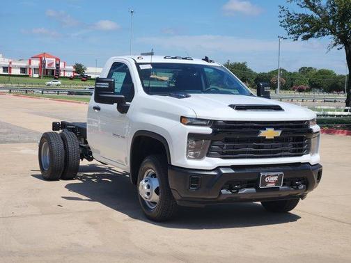 2025 Chevrolet Silverado 3500 WT