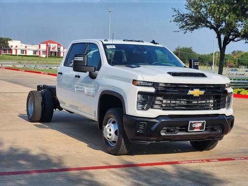 2026 Chevrolet Silverado 3500 WT