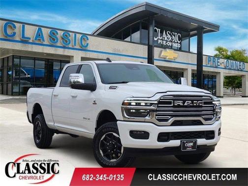 Bright White Clearcoat 2026 RAM 2500 Laramie