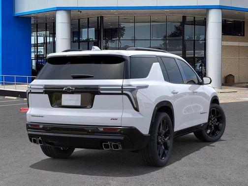 Polar White 2026 Chevrolet Traverse RS