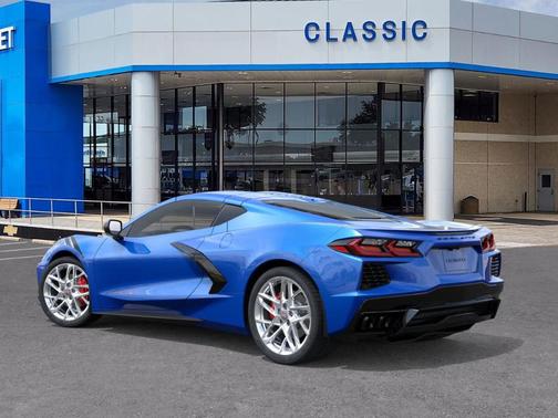 2026 Chevrolet Corvette Stingray w/2LT
