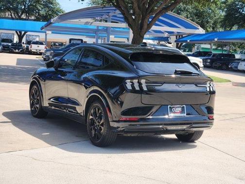 2021 Ford Mustang Mach-E Premium