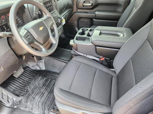 2025 Chevrolet Silverado 2500 WT