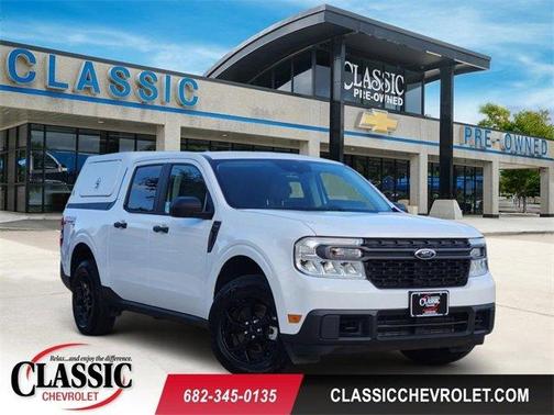 Oxford White 2024 Ford Maverick XLT