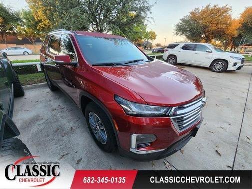 2023 Chevrolet Traverse LT Leather