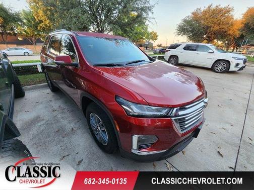 2023 Chevrolet Traverse LT Leather