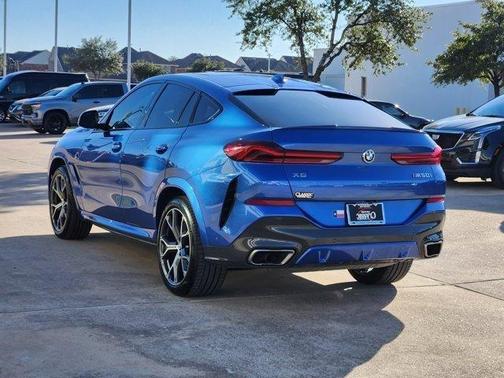 2020 BMW X6 M50i