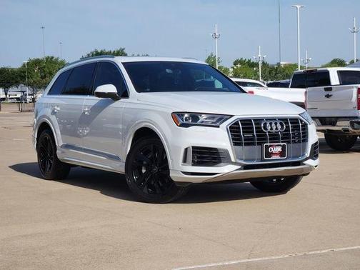 Glacier White Metallic 2020 Audi Q7 55 Premium Plus