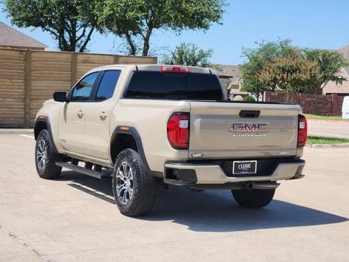 2023 GMC Canyon AT4