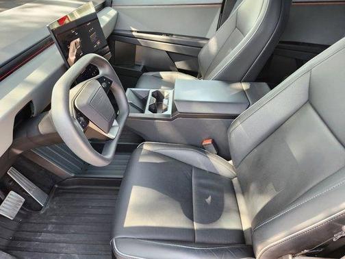 2024 Tesla Cybertruck Base