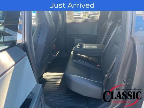 2024 Tesla Cybertruck Base