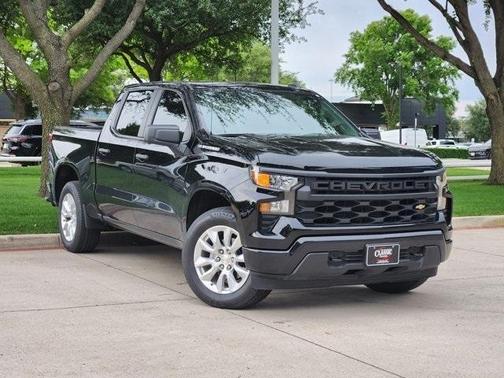 2024 Chevrolet Silverado 1500 Custom