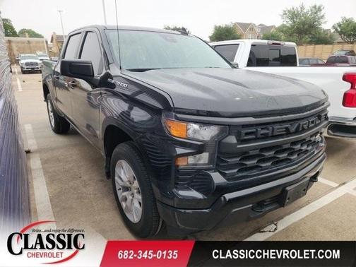 2024 Chevrolet Silverado 1500 Custom