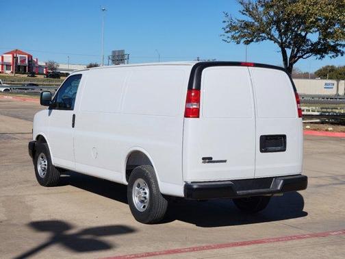 2025 Chevrolet Express 2500 Work Van