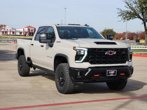 2026 Chevrolet Silverado 2500 ZR2