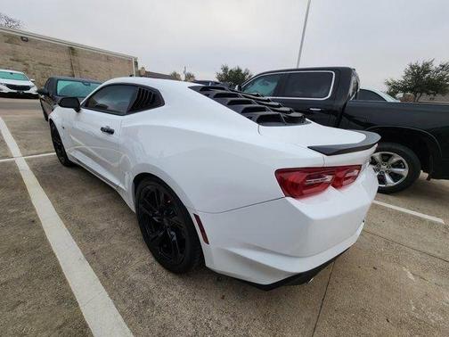 2021 Chevrolet Camaro 2LT