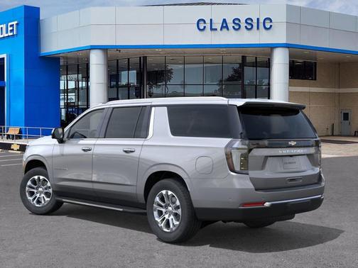 2026 Chevrolet Suburban LT