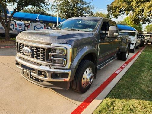2023 Ford F-450 Lariat