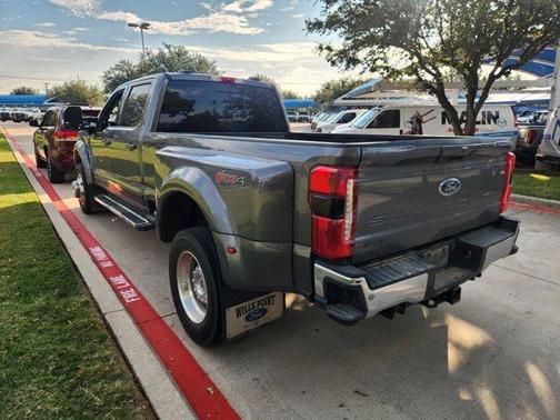 2023 Ford F-450 Lariat