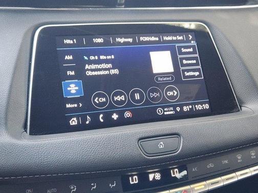 2023 Cadillac XT4 Premium Luxury