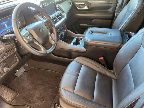 2024 Chevrolet Suburban RST