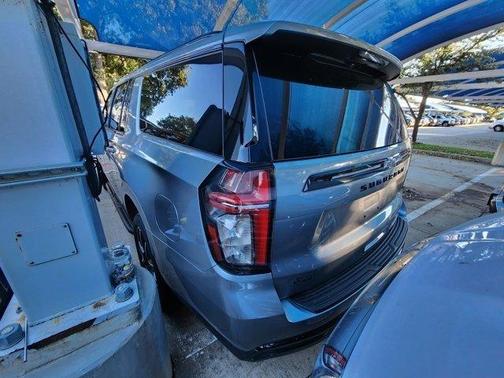 2024 Chevrolet Suburban RST