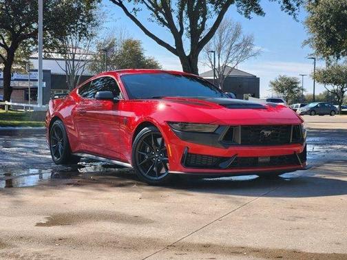 2024 Ford Mustang Dark Horse