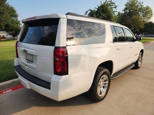 2020 Chevrolet Suburban LT
