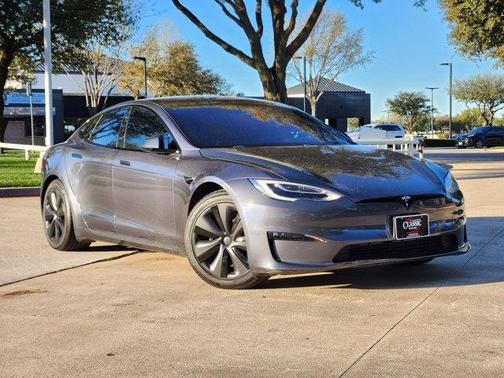 2022 Tesla Model S Base
