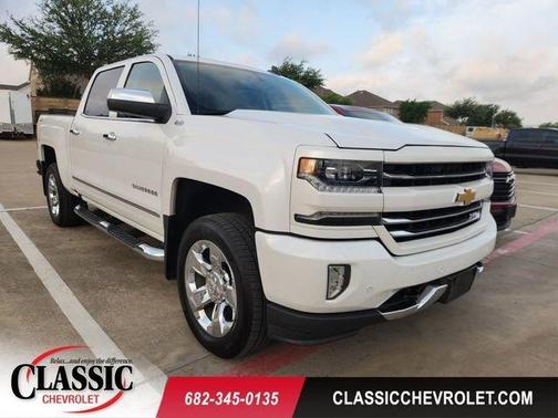 Iridescent Pearl Tricoat 2018 Chevrolet Silverado 1500 LTZ