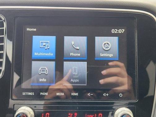 Black 2020 Mitsubishi Outlander SE