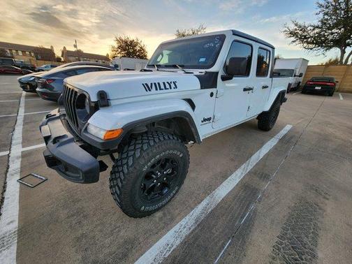 2022 Jeep Gladiator Sport