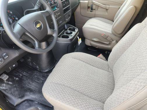 2025 Chevrolet Express 2500 Work Van