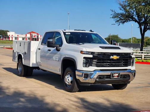 2025 Chevrolet Silverado 3500 WT