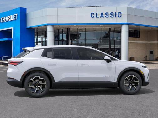 2026 Chevrolet Equinox EV LT 1