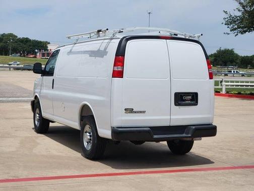 Summit White 2025 Chevrolet Express 2500 Work Van