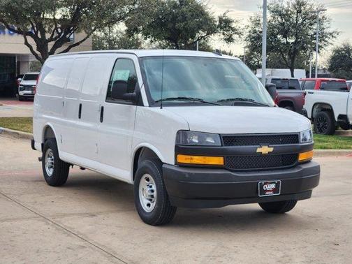 2025 Chevrolet Express 2500 Work Van