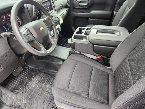 2025 Chevrolet Silverado 3500 WT