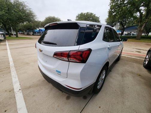 2024 Chevrolet Equinox LS