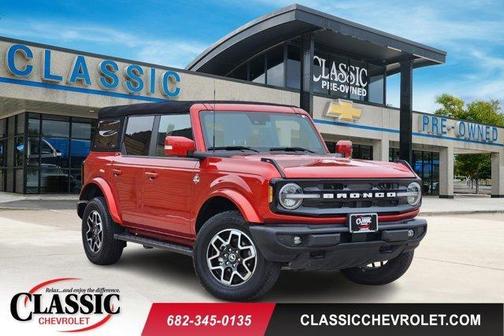 2024 Ford Bronco Outer Banks