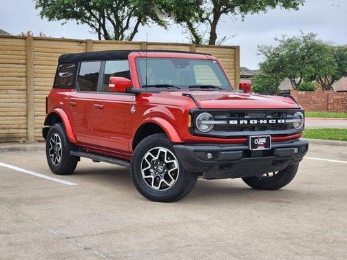 2024 Ford Bronco Outer Banks