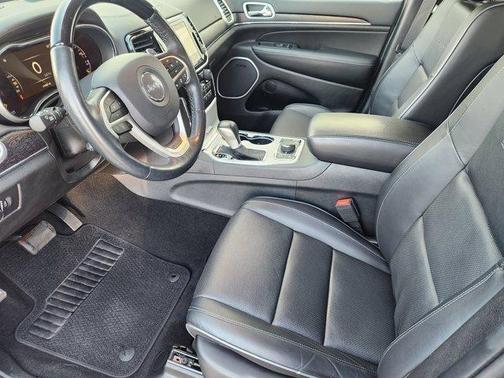 2020 Jeep Grand Cherokee Summit