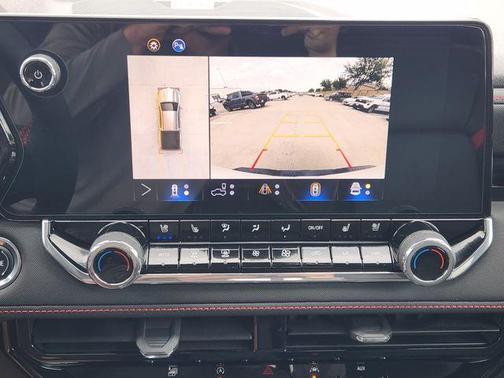 Summit White 2024 Chevrolet Colorado Z71