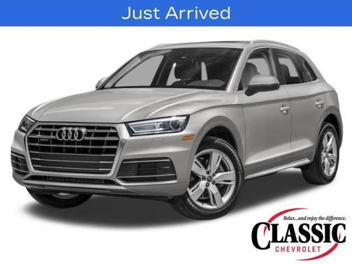 Manhattan Gray Metallic 2018 Audi Q5 2.0T Premium Plus