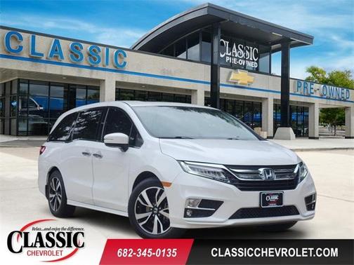 White 2020 Honda Odyssey Elite