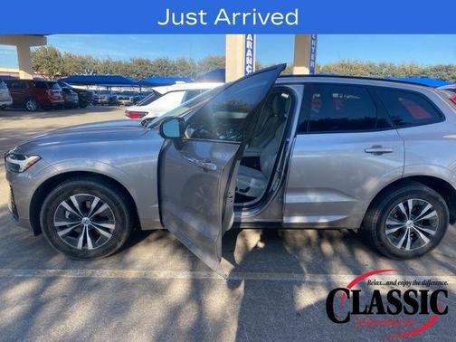 2025 Volvo XC60 B5 Core