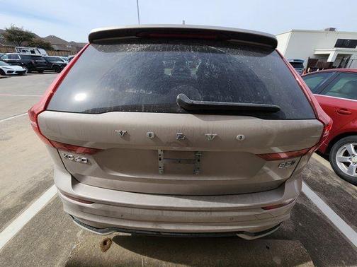 2025 Volvo XC60 B5 Core